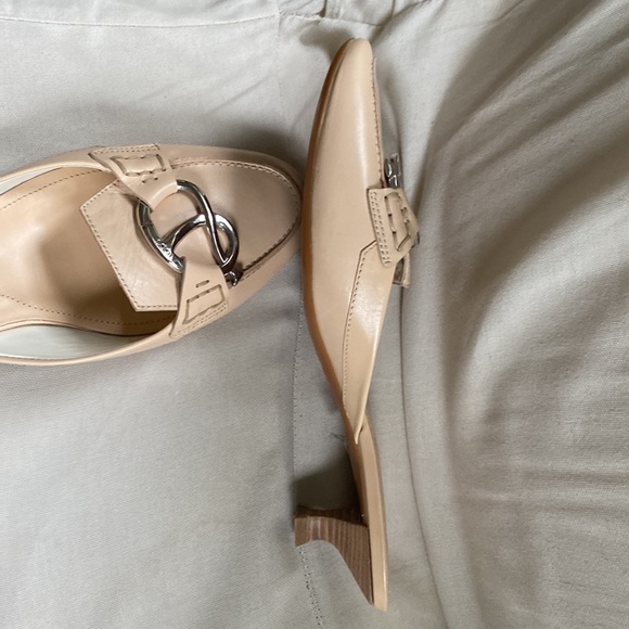 Tod’s Mules Vintage NWOT - Picture 5 of 6